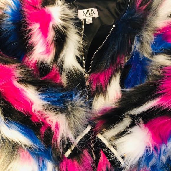 MIA Girls Faux Fur Jacket 5T - Picture 7 of 8